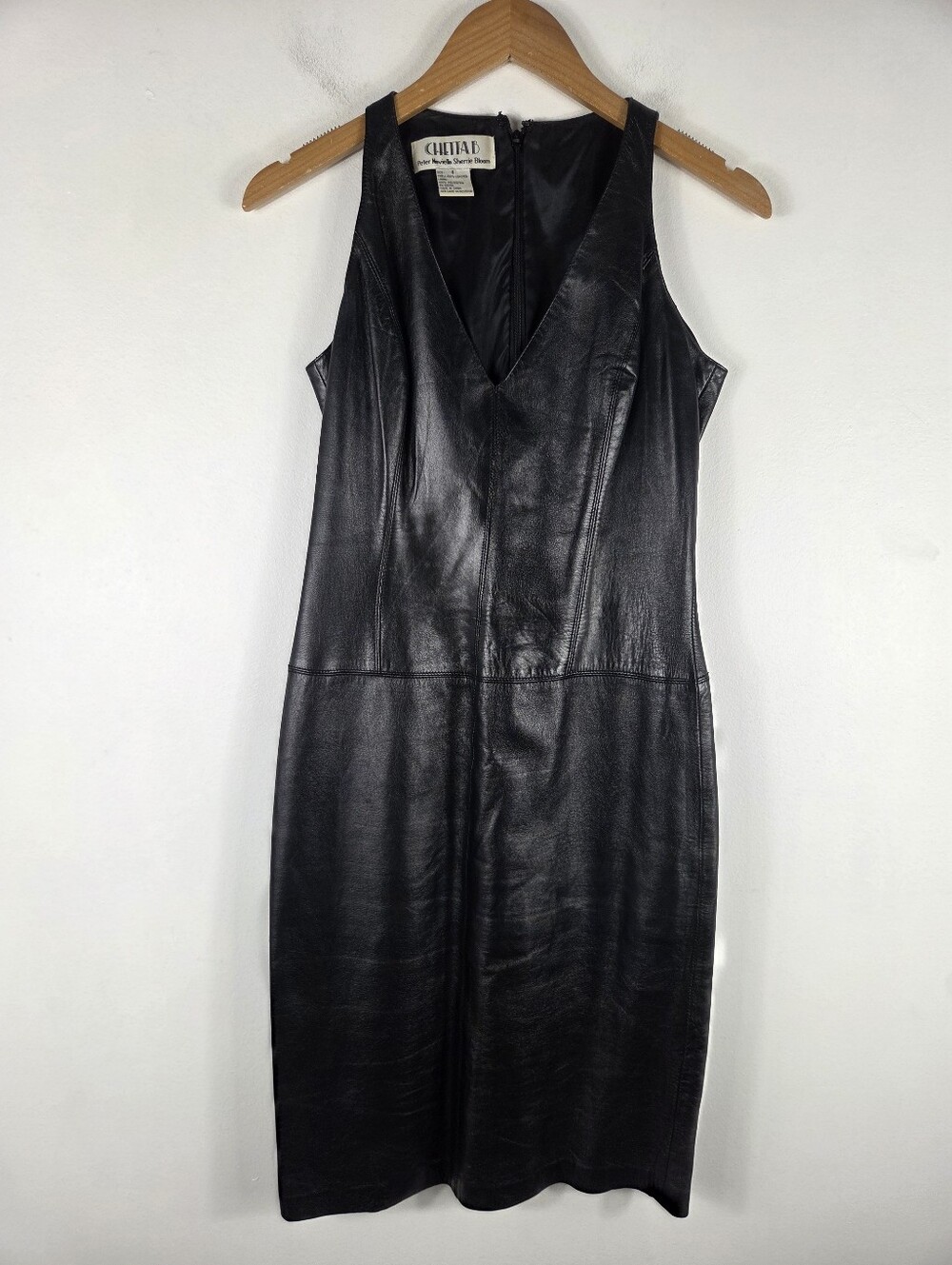 Chetta B Vintage 90s 100% Leather V Neck Sleeveless Knee Length Sheath Dress